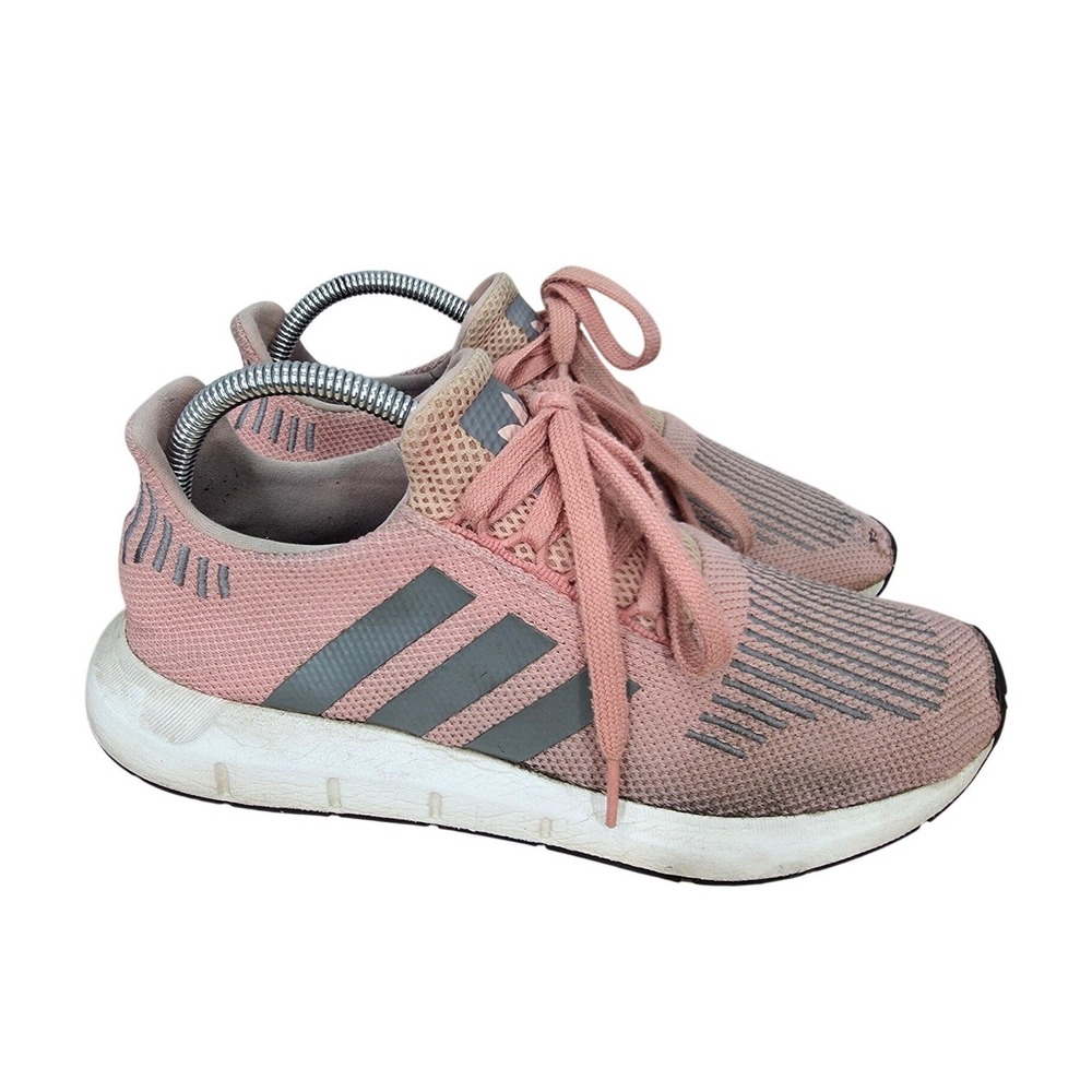 Adidas Swift Run Running Shoes Womens 8.5 Trace Pink Sneakers CG4139 Athleisure